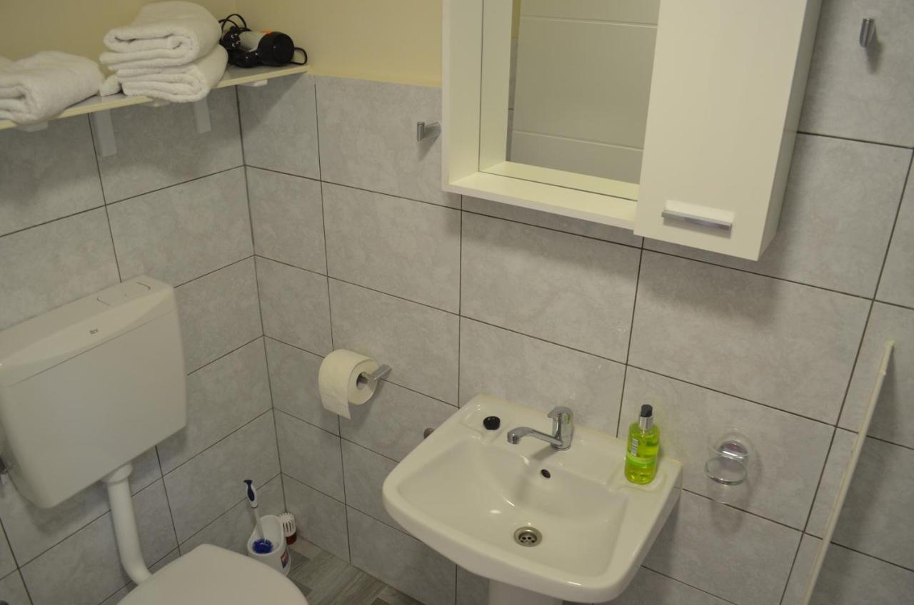 Rooms & Apartments Infinity Rijeka Ngoại thất bức ảnh