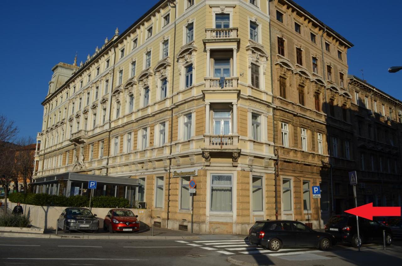 Rooms & Apartments Infinity Rijeka Ngoại thất bức ảnh