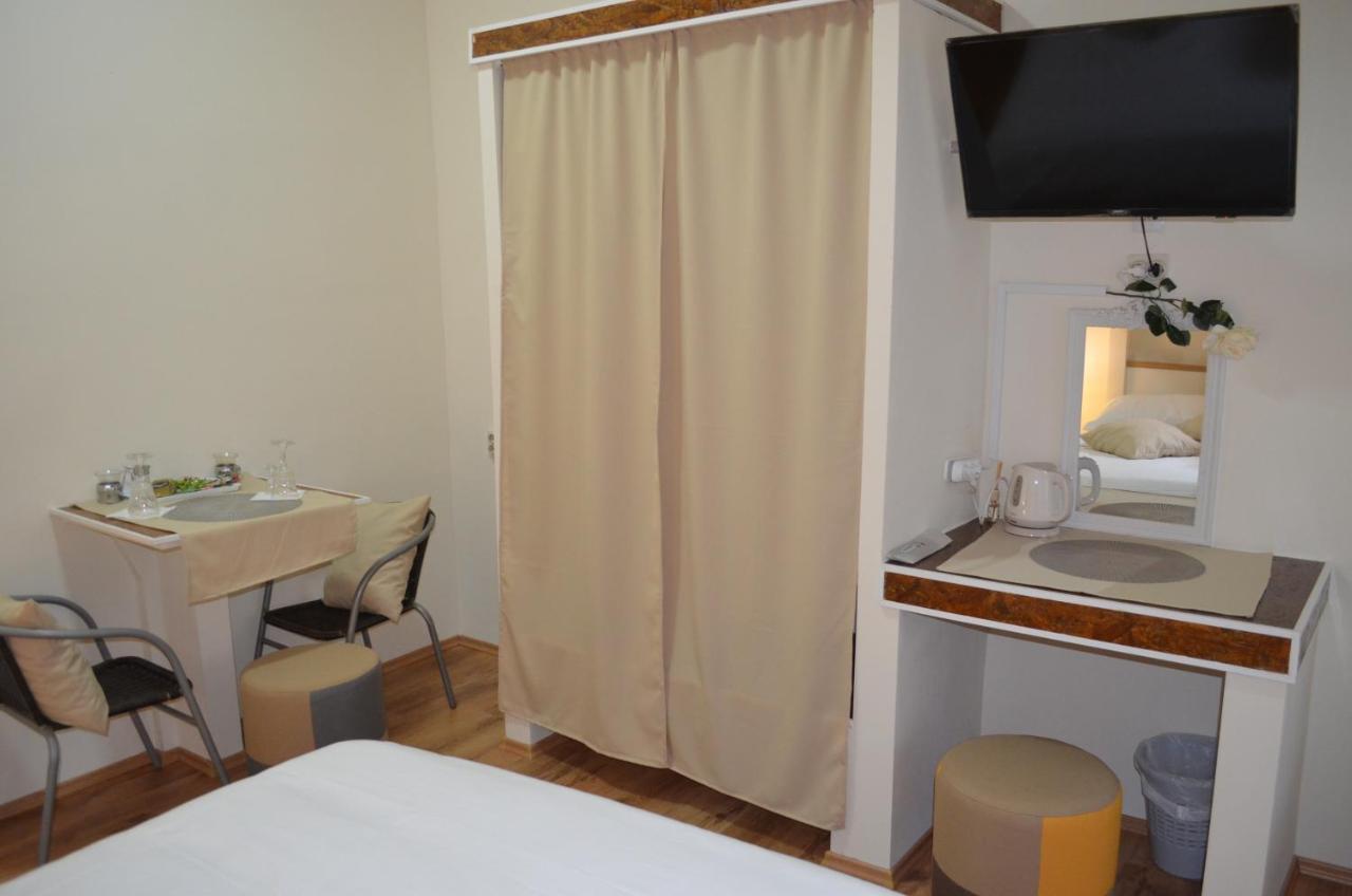Rooms & Apartments Infinity Rijeka Ngoại thất bức ảnh